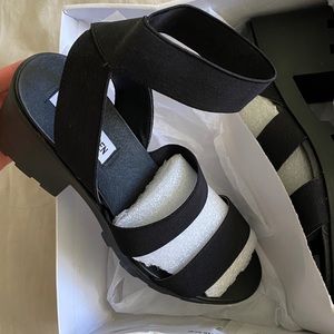 Steve Madden-NEW 7.5